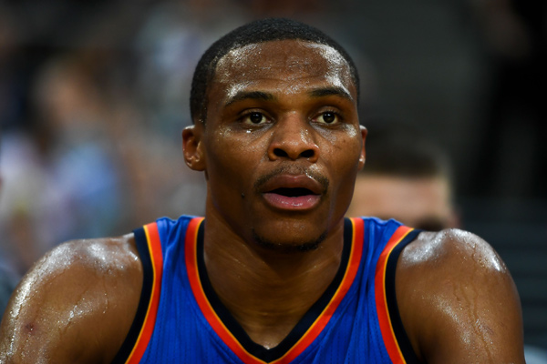 万的回应似 万的回应似